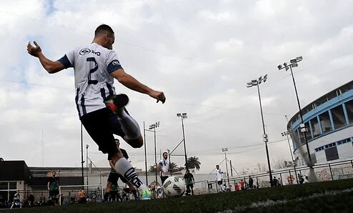 Second round marks clashes for leadership