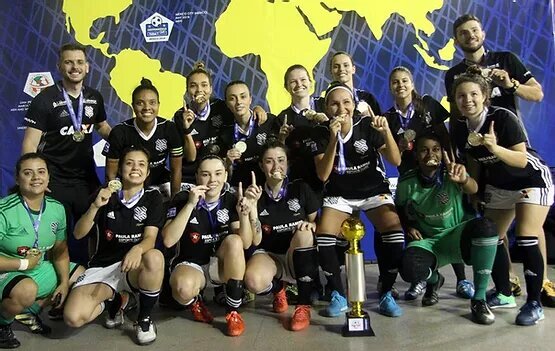 Figueirense wins Pinguinos Blancos in Shoot-Outs and conquest World Club Championship