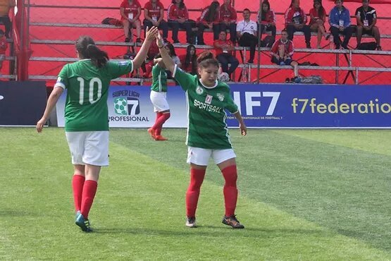 At the opening of the third round of the Women's America Cup, Mexico win Argentina