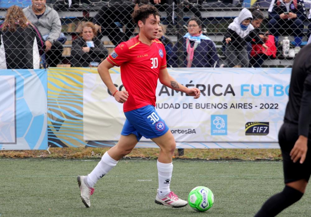 Chile plays a good game and beats Uruguay 3-0 